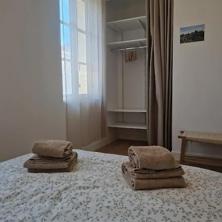 Townhouse - Center - Libourne-st Emilion Hébergement de vacances *