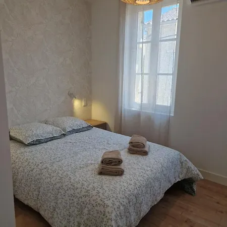 Townhouse - Center - Libourne-st Emilion Hébergement de vacances *